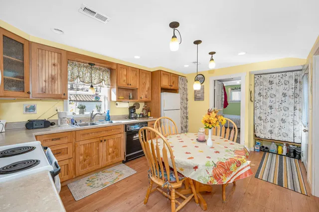 $160,000 | 31 Page Road, Unit 20, Litchfield, NH 03052