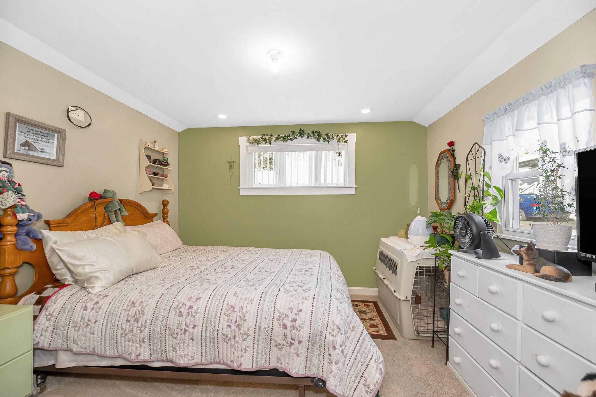 31 Page Road, Unit 20 Litchfield, NH 03052 - Photo 9 of 26