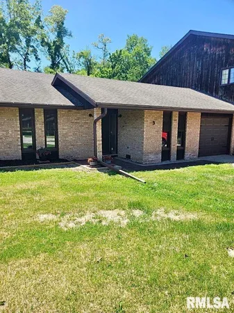 $120,000 | 3 Rye Court, Macomb, IL 61455