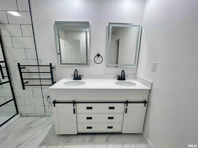 $125,000 | 3 Rye Court, Macomb, IL 61455