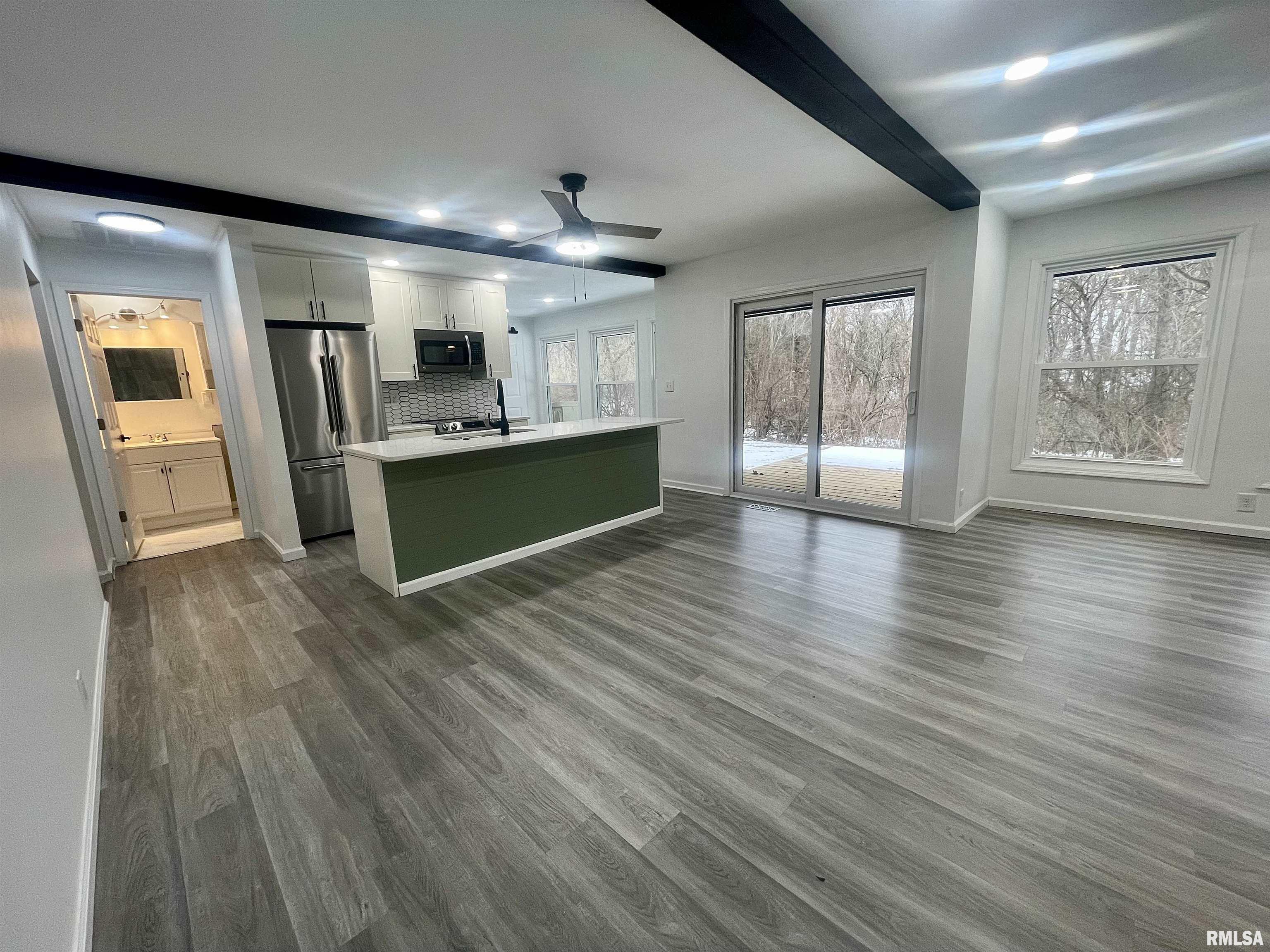 3 Rye Court Macomb, IL 61455 - Photo 4 of 27