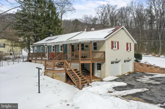 $369,900 | 9654 Circle Drive, St. Thomas, PA 17252
