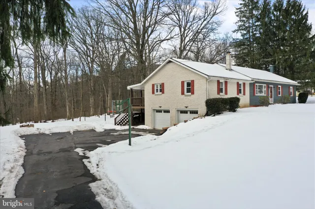 $369,900 | 9654 Circle Drive, St. Thomas, PA 17252