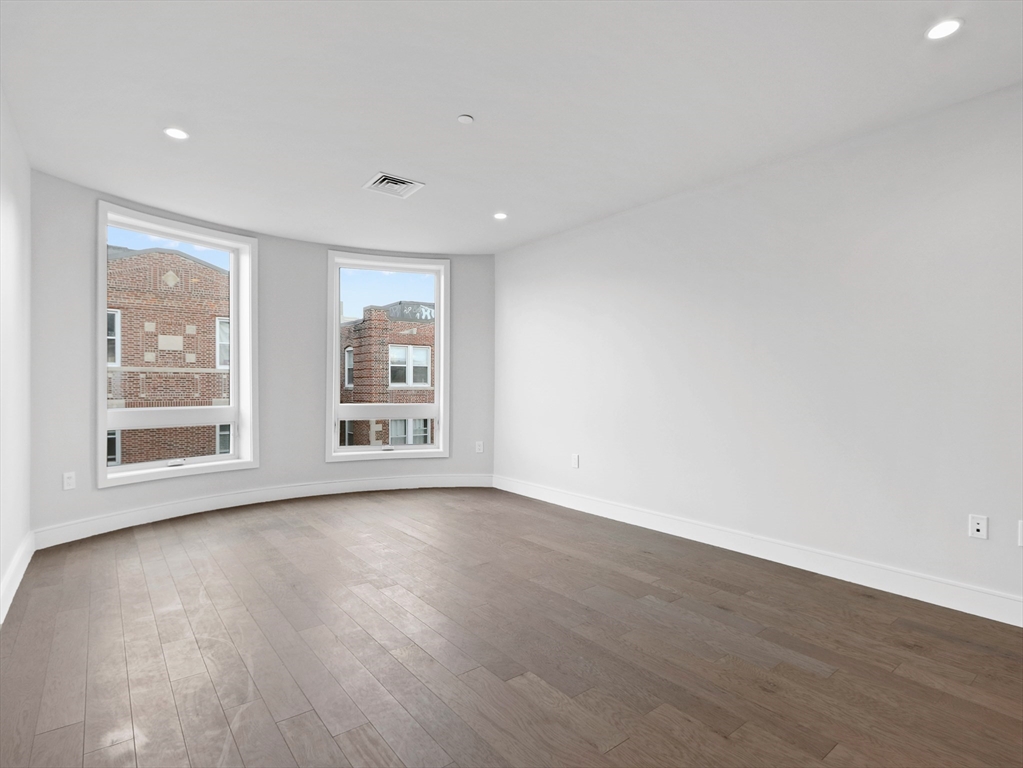 44-50 Symphony Road, Unit 404 Boston, MA 02115 - Photo 14 of 29 Gallery Image 14