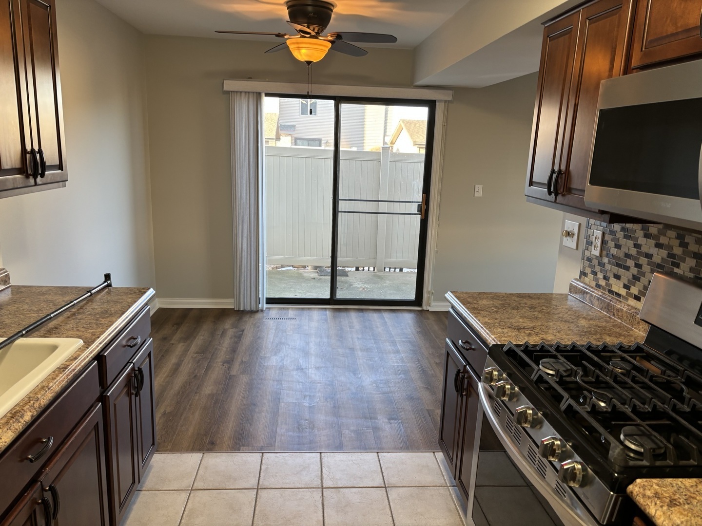 730 Lake Road, Unit 730 New Lenox, IL 60451 - Photo 5 of 11