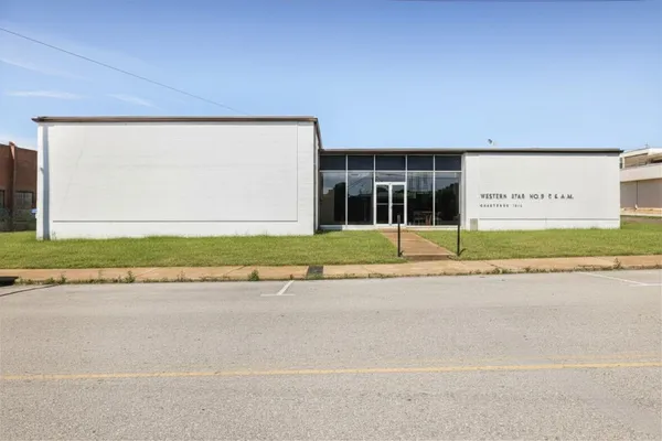 $600,000 | 805 Hill Street, Springfield, TN 37172