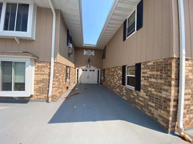 $94,900 | 5650 West Wahner Avenue, Unit 206, Brown Deer, WI 53223