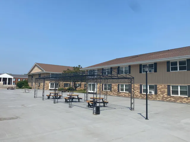 $94,900 | 5650 West Wahner Avenue, Unit 206, Brown Deer, WI 53223