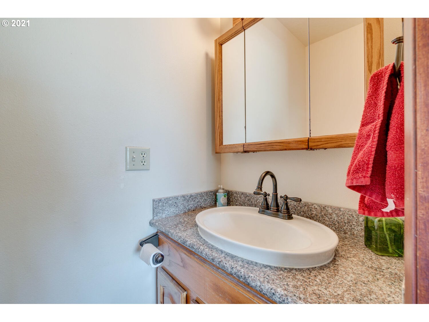 1000 Stanfield Road Woodburn, OR 97071 - Photo 22 of 30 Gallery Image 22