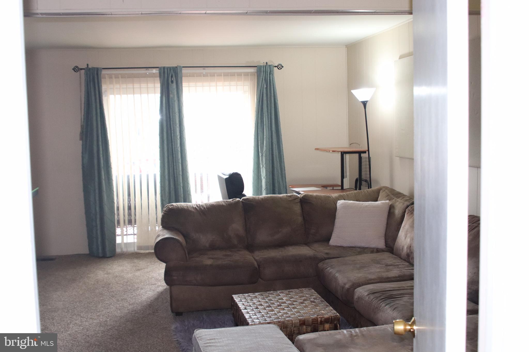 3918 Zurich Road Randallstown, MD 21133 - Photo 6 of 19 Family Room