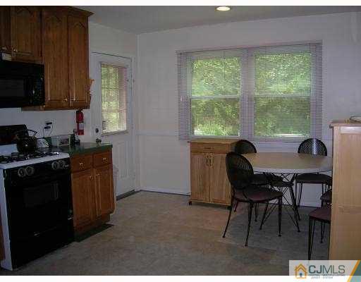 1 Puritan Road East Brunswick, NJ 08816 - Photo 3 of 10 Gallery Image 3