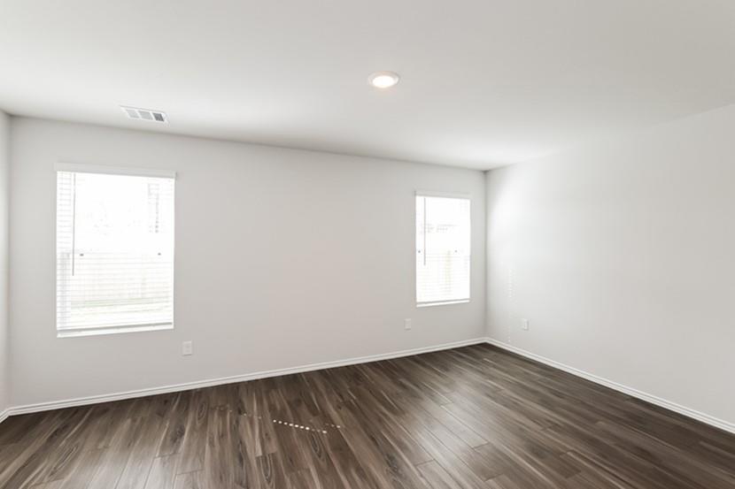 111 Arango Way Everman, TX 76140 - Photo 4 of 12