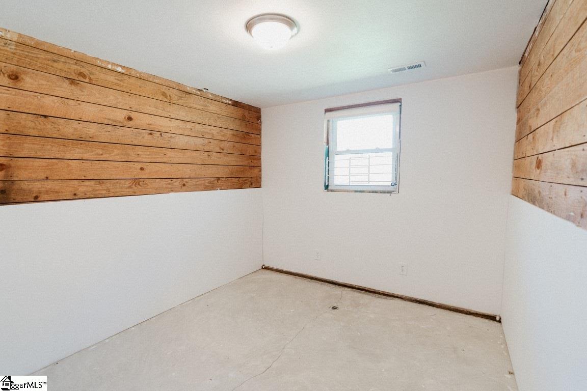 103 Sliding Rock Road Pickens, SC 29671 - Photo 21 of 36 Gallery Image 21