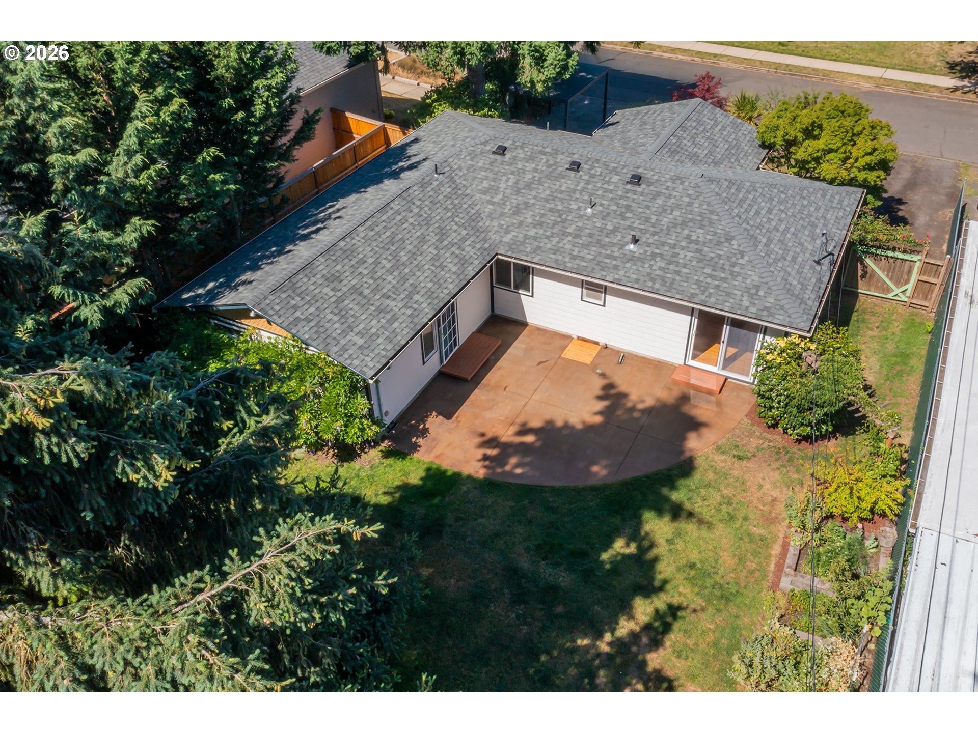 1807 Milo Way Eugene, OR 97404 - Photo 38 of 40 Exterior