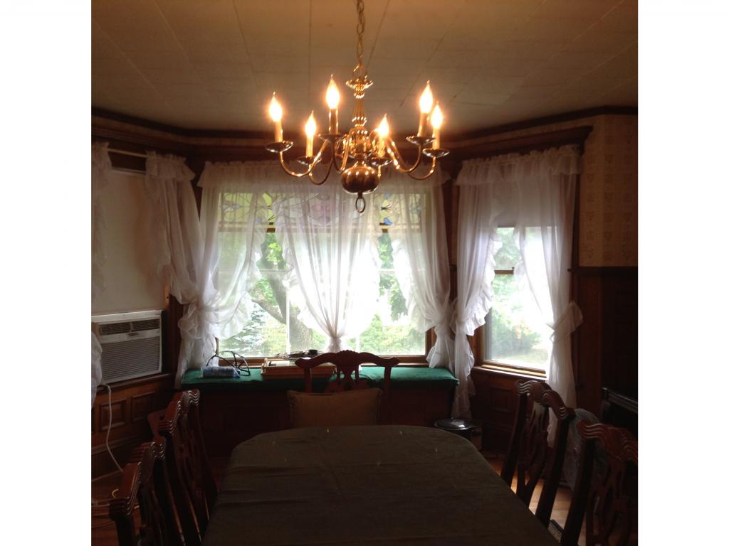 21 Forest Street Rockingham, VT 05101 - Photo 8 of 11