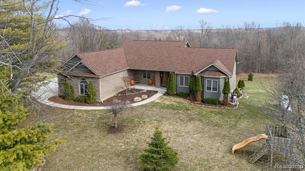 7880 Haley Road White Lake, MI 48383 - Photo 1 of 62 Gallery Image 1