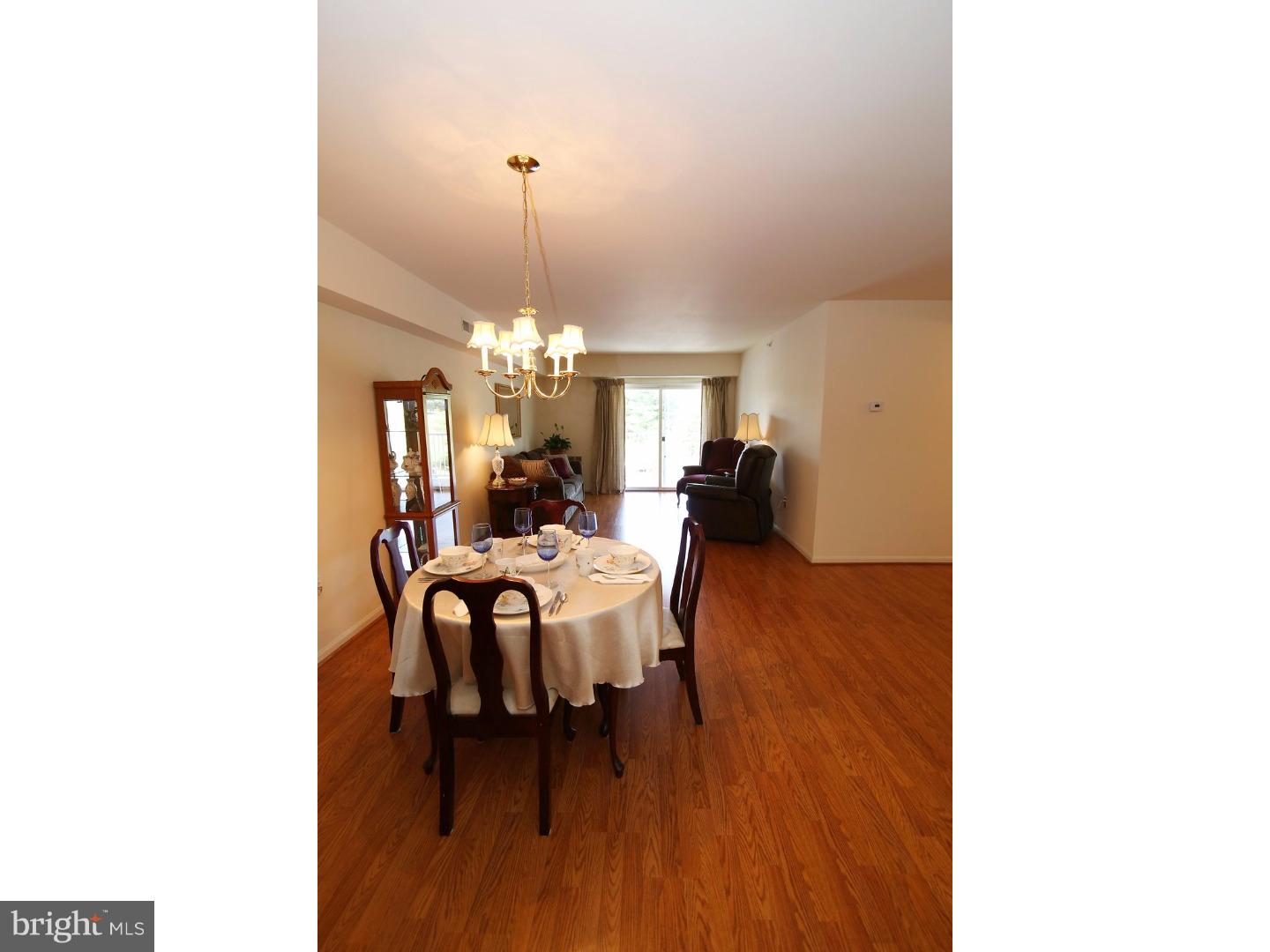 543 Brandon Road Norristown, PA 19403 - Photo 5 of 23 Dining Room