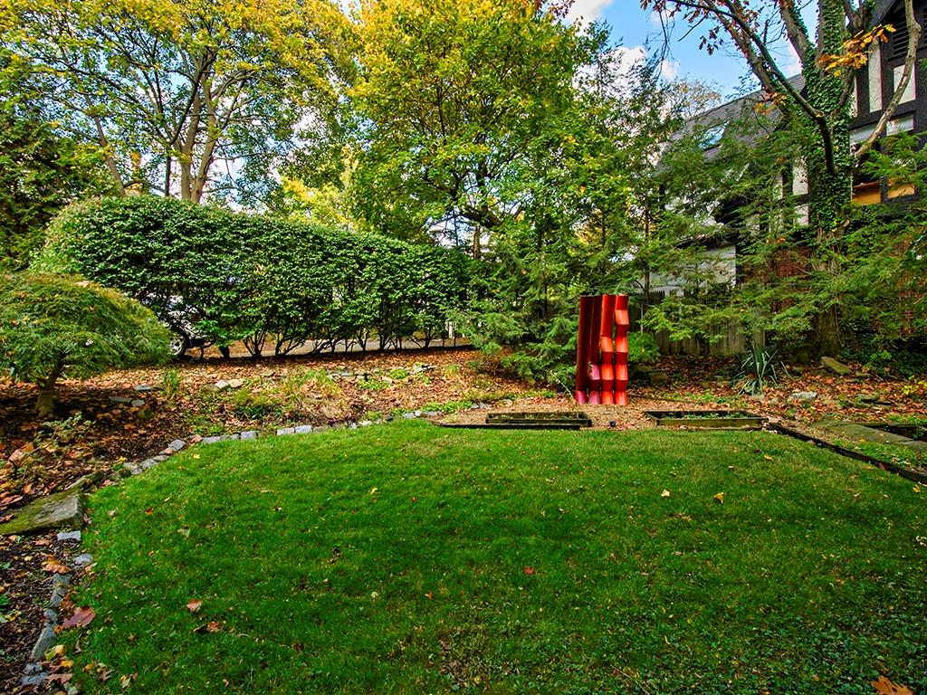 1 Parkton Place Pittsburgh, PA 15232 - Photo 25 of 25 Private grassy knoll