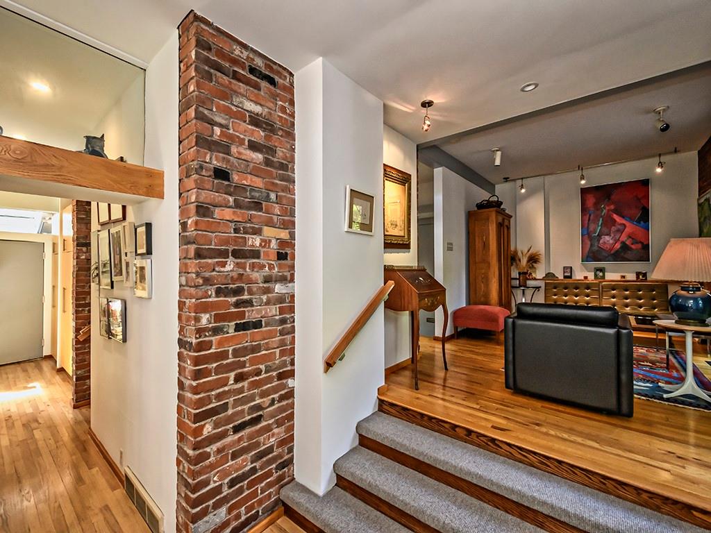 1 Parkton Place Pittsburgh, PA 15232 - Photo 5 of 25 Steps to dining level and kitchen