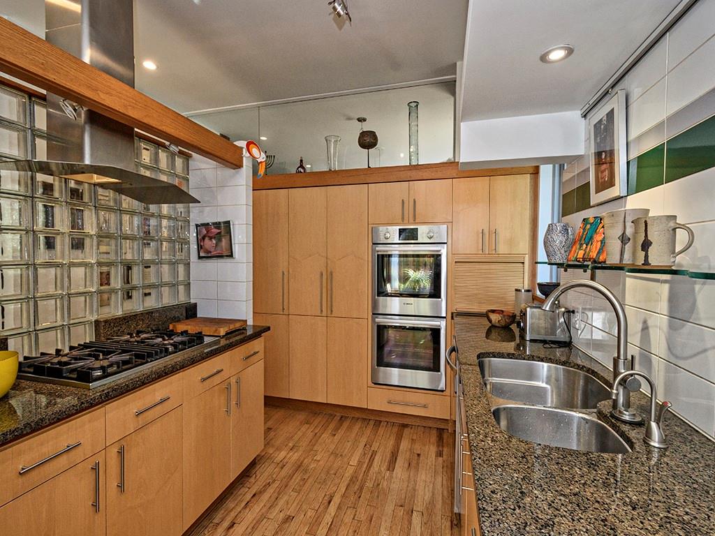 1 Parkton Place Pittsburgh, PA 15232 - Photo 9 of 25 Built in kitchen cabinetry