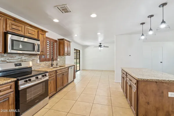 $485,000 | 2055 West Edgemont Avenue, Phoenix, AZ 85009