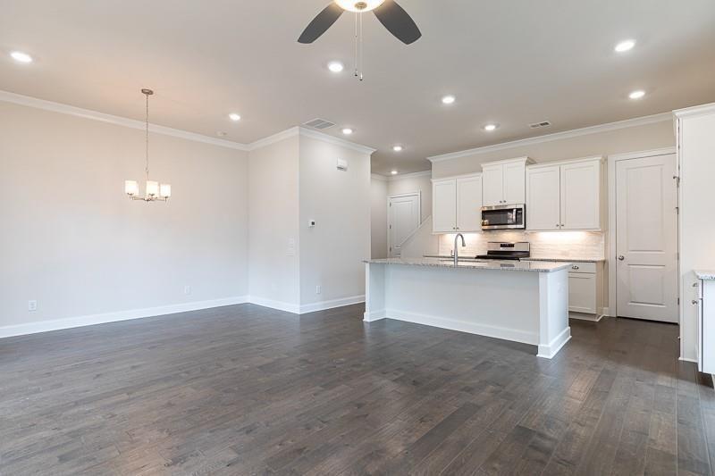 906 Farmstead Road Suwanee, GA 30024 - Photo 7 of 14 Gallery Image 7