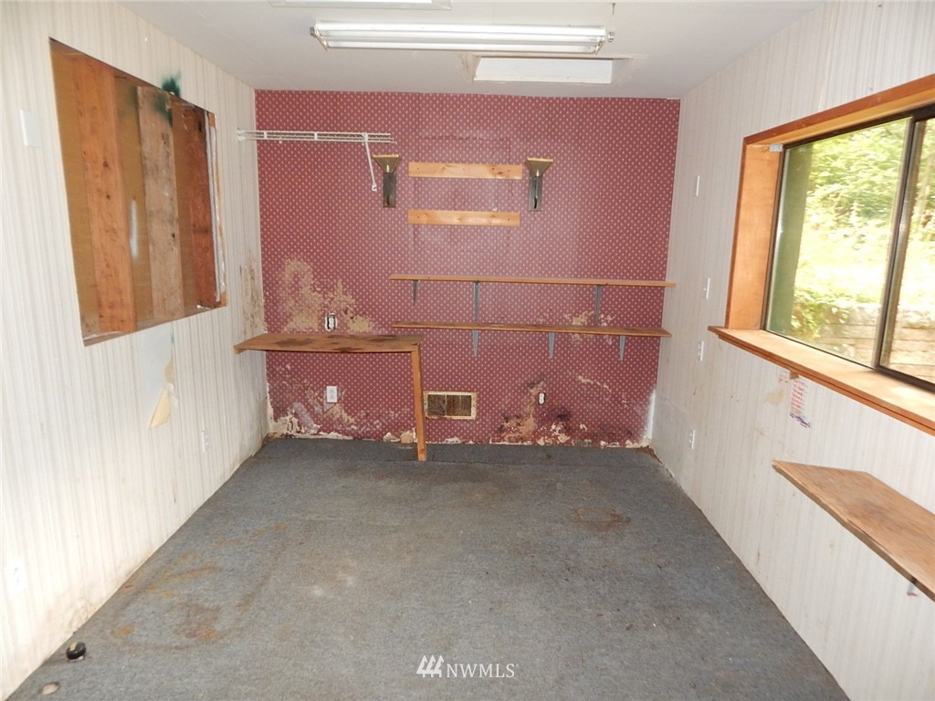 425 Manley Road Bellingham, WA 98229 - Photo 12 of 15 Gallery Image 12
