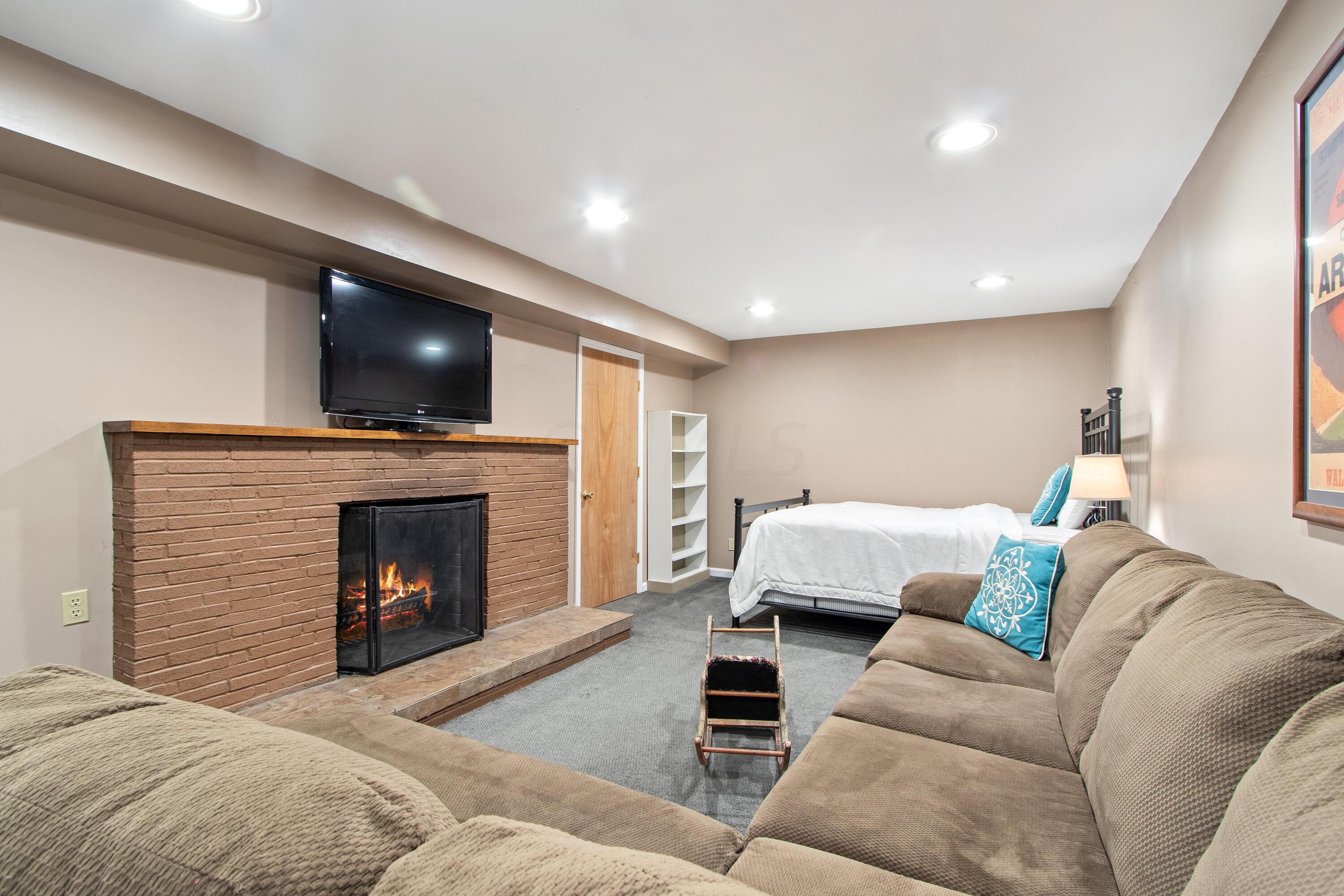 3840 Saturn Road Hilliard, OH 43026 - Photo 24 of 29 3840 Saturn Road-24.jpg-FULL