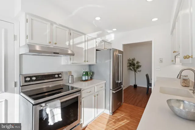 $257,000 | 13208 Meander Cove Drive, Unit 51, Germantown, MD 20874