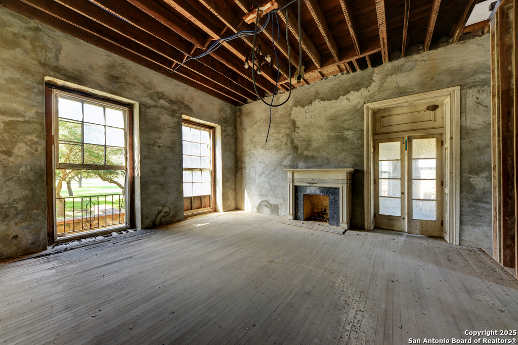 6887 Von Ormy Road Von Ormy, TX 78073 - Photo 15 of 50