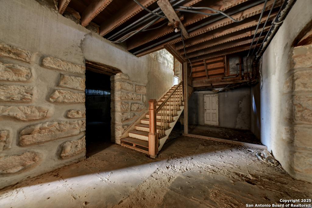 6887 Von Ormy Road Von Ormy, TX 78073 - Photo 29 of 50