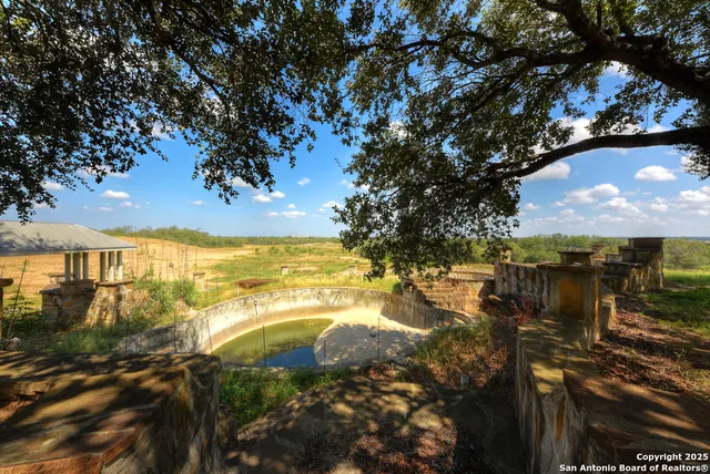 $7,250,000 | 6887 Von Ormy Road, Von Ormy, TX 78073