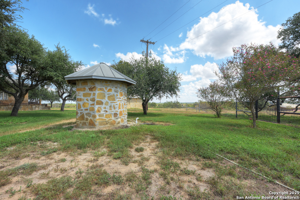 6887 Von Ormy Road Von Ormy, TX 78073 - Photo 37 of 50