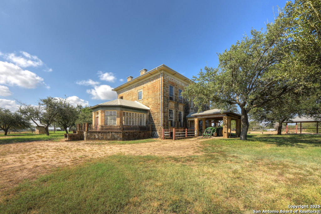 6887 Von Ormy Road Von Ormy, TX 78073 - Photo 7 of 50