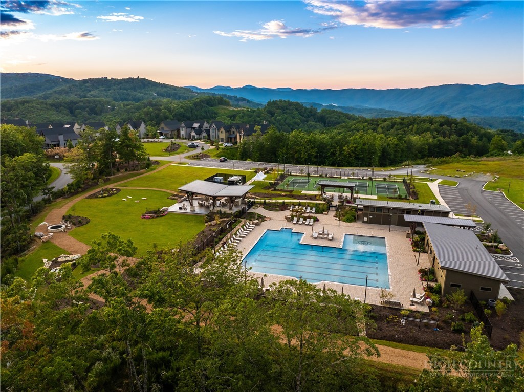 188 Ramblestone Terrace, Unit 103 Boone, NC 28607 - Photo 37 of 41