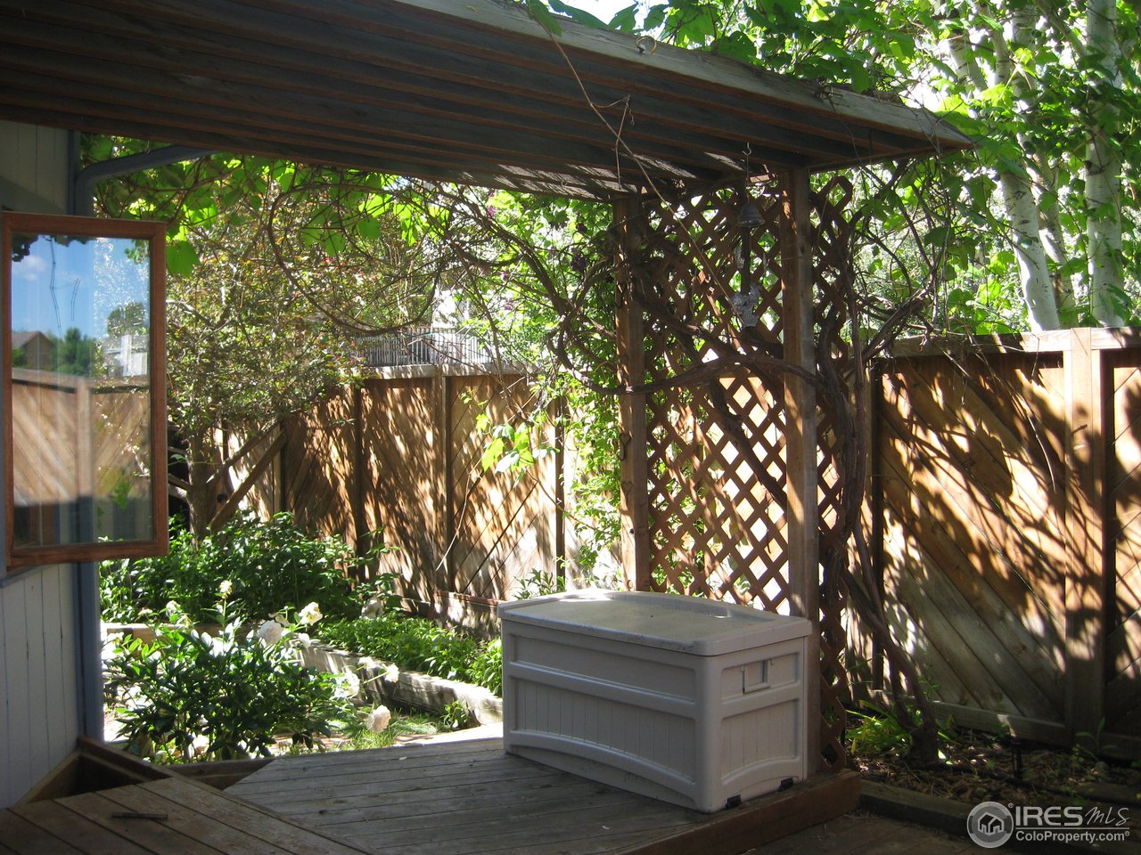 6616 Kalua Road Boulder, CO 80301 - Photo 7 of 18 a view of outdoor space and yard
