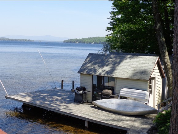 21 Farmington Road Alton, NH 03810 - Photo 1 of 1