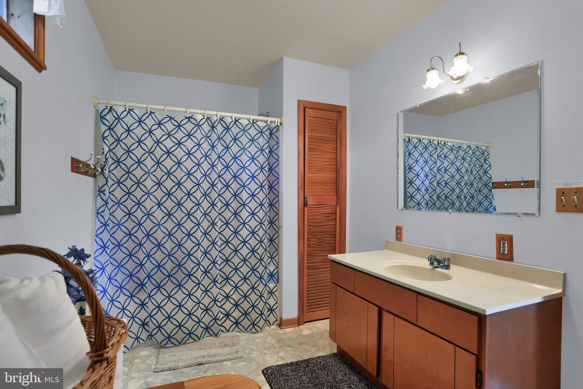 715 Graceton Road Fawn Grove, PA 17321 - Photo 7 of 36 Gallery Image 7