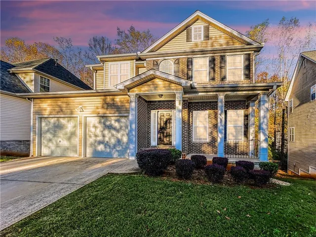 $2,240 | 2027 Oakbluff Way Southwest, Austell, GA 30106