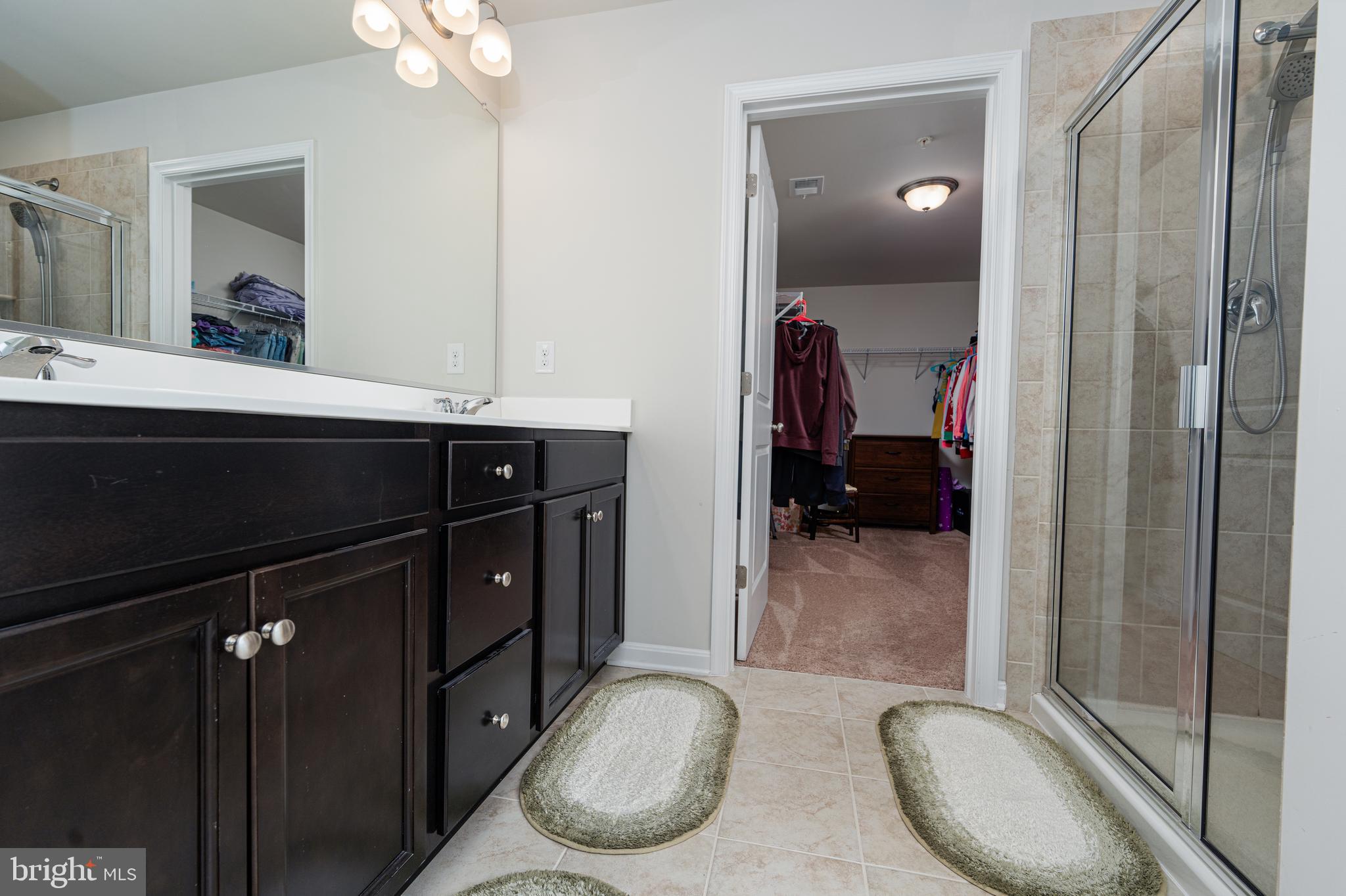 607 Stonegate Road Westminster, MD 21157 - Photo 26 of 44 Primary Bath