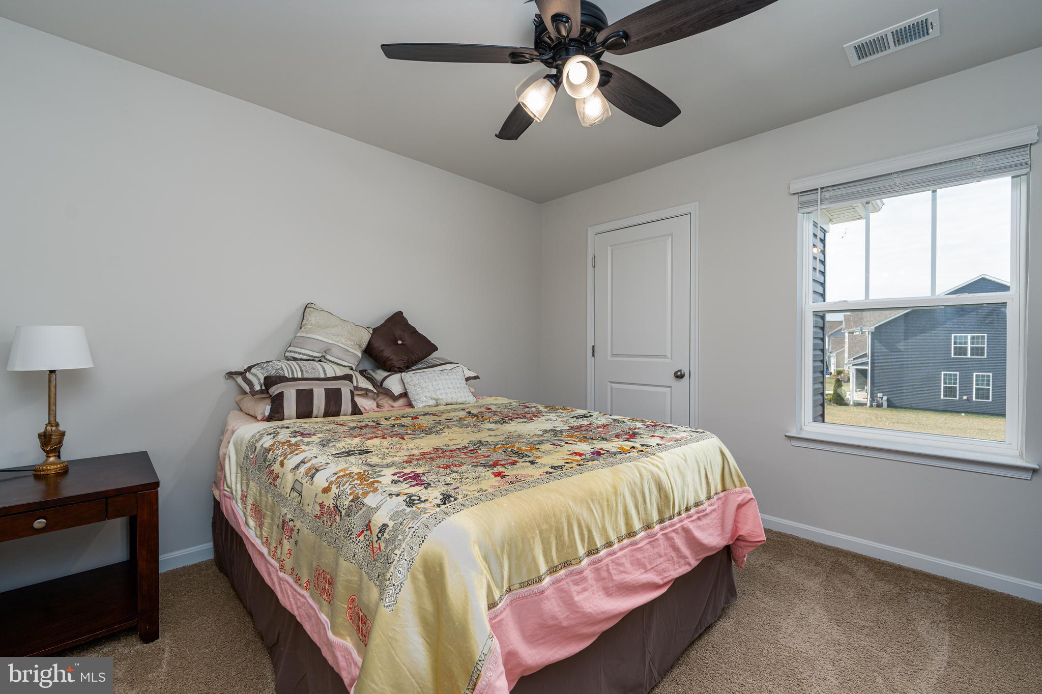 607 Stonegate Road Westminster, MD 21157 - Photo 28 of 44 2nd floor en suite bedroom