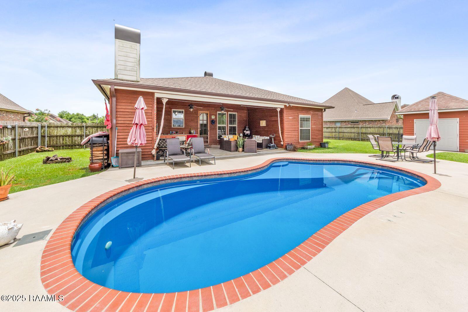 1181 Grand Loop Breaux Bridge, LA 70517 - Photo 26 of 40 Inground pool with water chiller