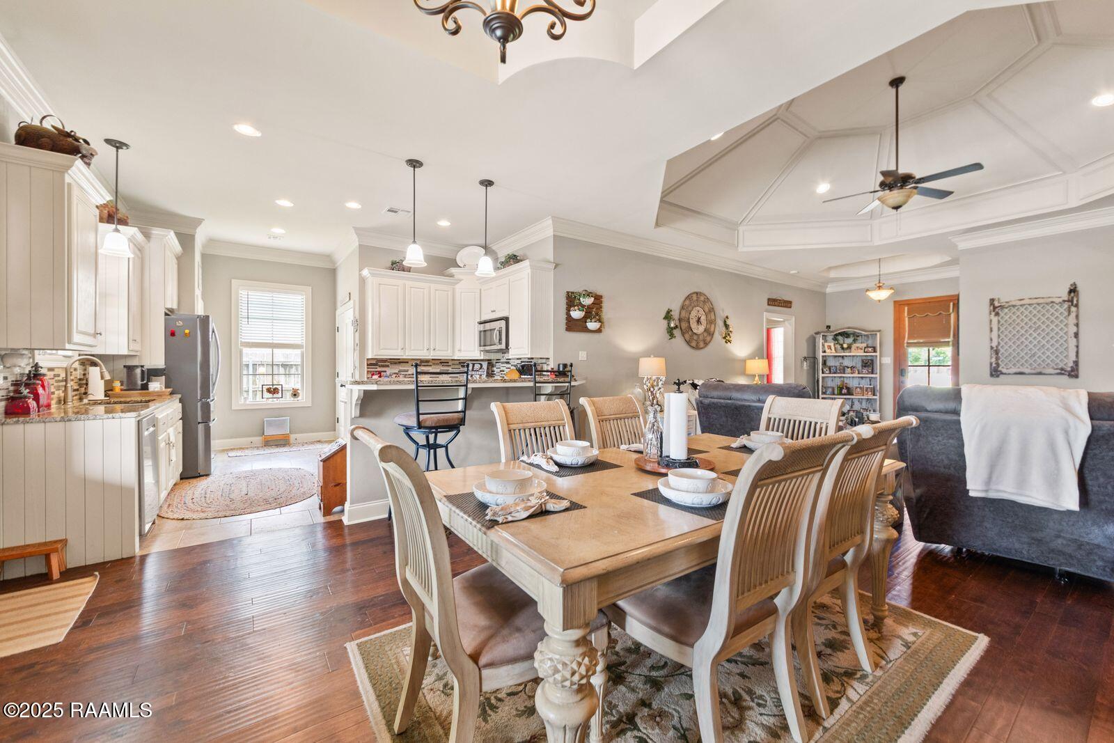 1181 Grand Loop Breaux Bridge, LA 70517 - Photo 7 of 40 Open concept