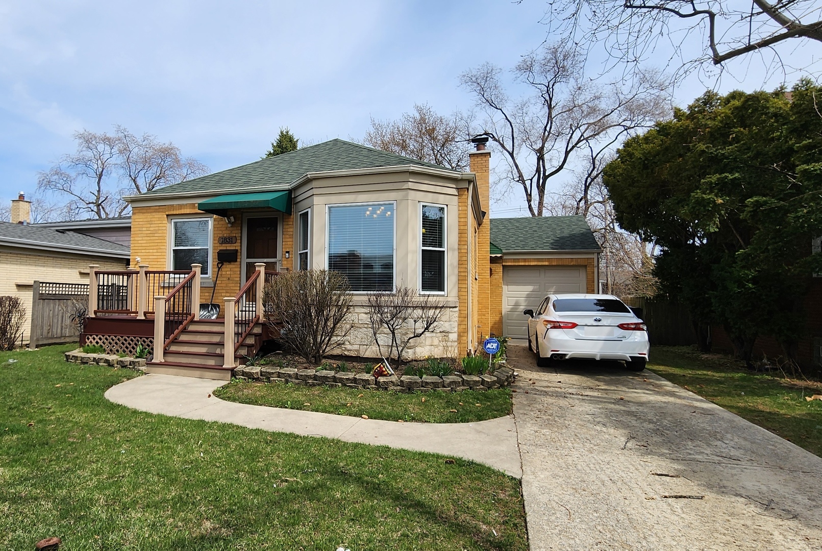 1831 South Cumberland Avenue Park Ridge, IL 60068 - Photo 1 of 1