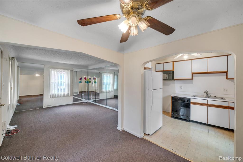 18651 Rutherford Street Detroit, MI 48235 - Photo 12 of 21