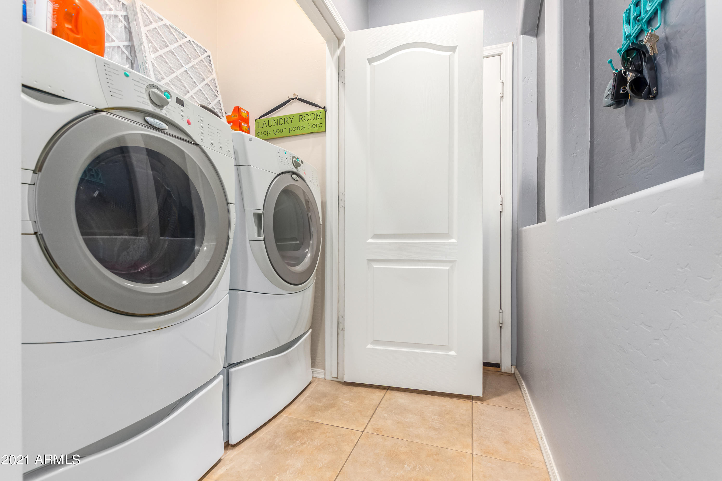 2922 North 29th Street Phoenix, AZ 85016 - Photo 34 of 41 Laundry Room