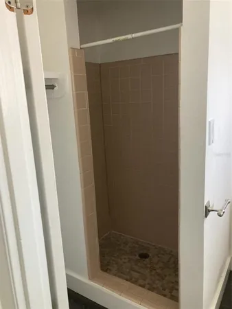 $950 | 1401 East Alfred Street, Unit 11, Tavares, FL 32778