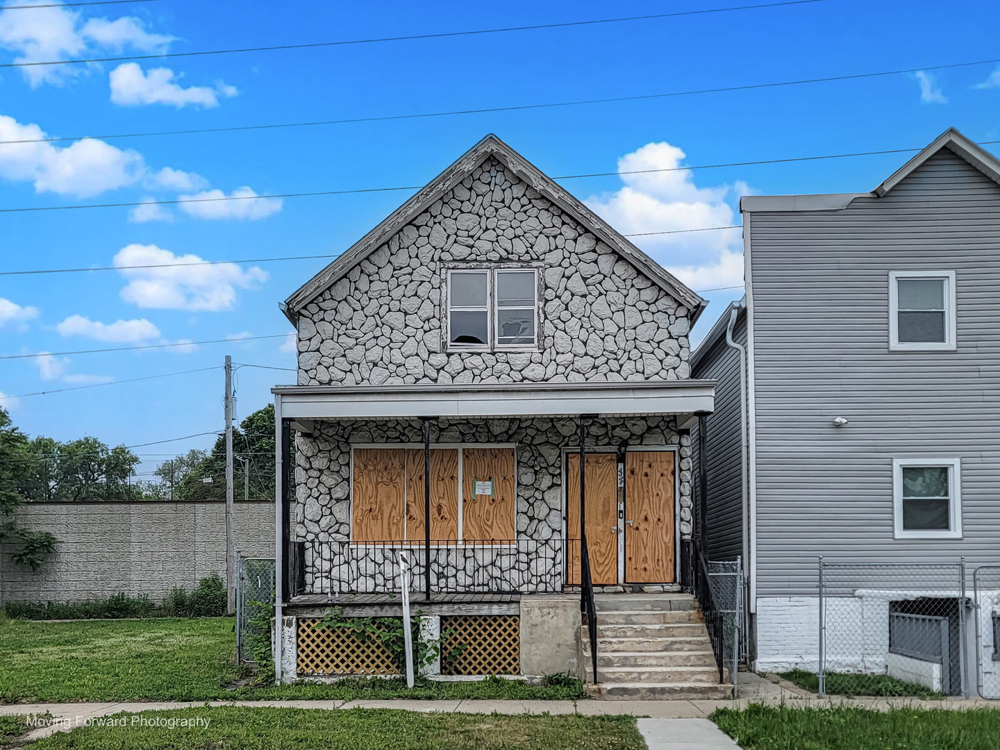5538 South Perry Avenue Chicago, IL 60621 - Photo 2 of 38