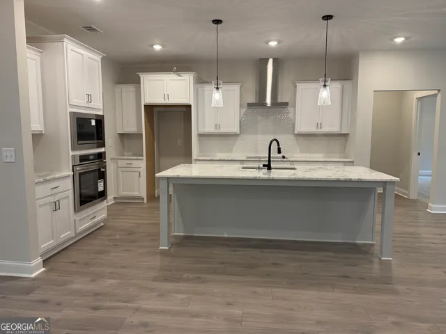 $639,914 | 98 Mud Bridge Road, The Rock, GA 30285