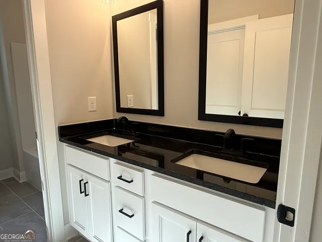 $639,914 | 98 Mud Bridge Road, The Rock, GA 30285